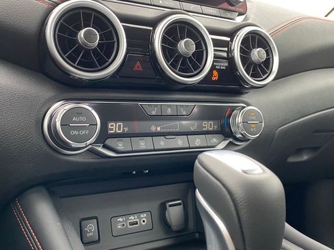 New 2025 Nissan Sentra SR w/ SR Premium Package image 27