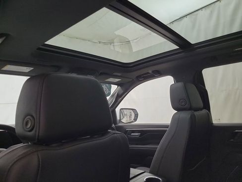 Certified 2025 Chevrolet Tahoe LT w/ Comfort Package AWD/4WD image 12