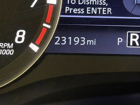 Used 2024 Nissan Frontier SV w/ SV Convenience Package image 26