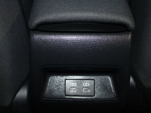 Used 2024 Toyota Corolla LE image 18