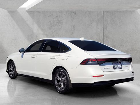 Used 2023 Honda Accord EX-L image 6