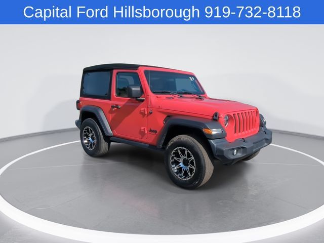 Used 2022 Jeep Wrangler Sport AWD/4WD image 2
