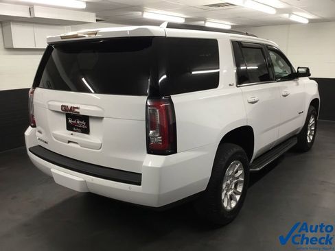 Used 2017 GMC Yukon SLT image 11