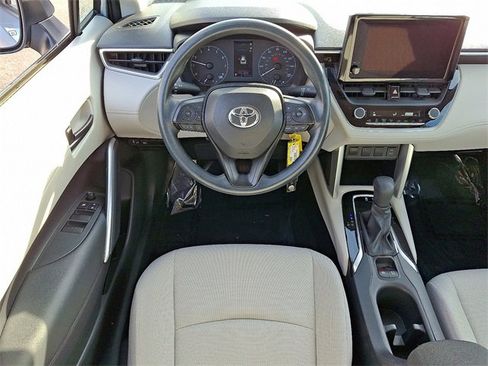 Certified 2023 Toyota Corolla Cross L image 11