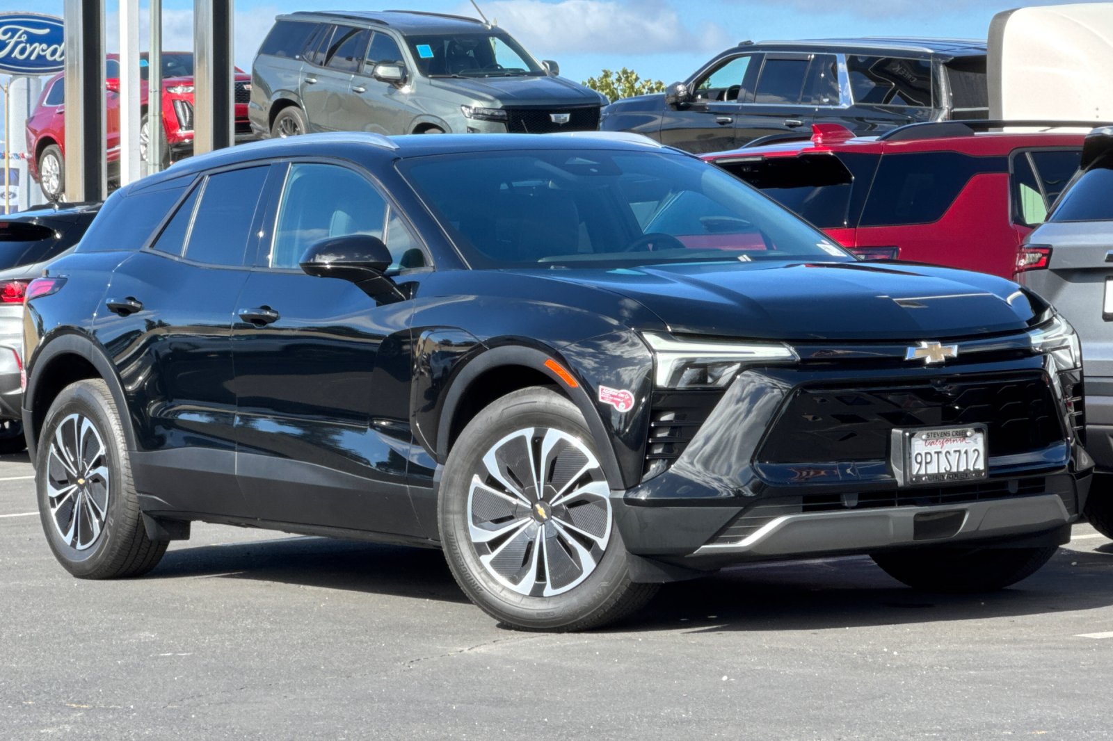 Used 2024 Chevrolet Blazer EV LT AWD/4WD image 2