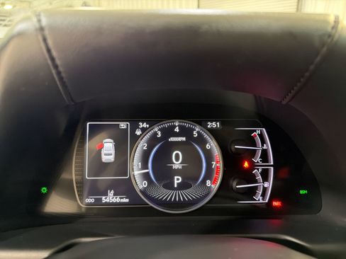 Used 2019 Lexus ES 350 Ultra Luxury image 16