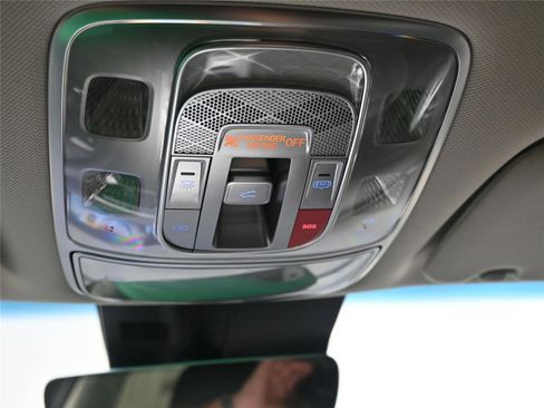 New 2026 Genesis GV70 2.5T Advanced image 17