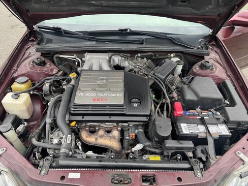 Used 2004 Toyota Avalon XLS image 26