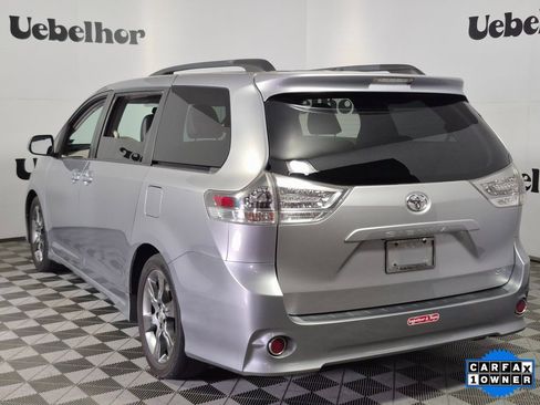 Used 2011 Toyota Sienna SE image 5