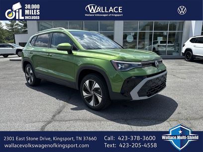 New 2025 Volkswagen Taos SE