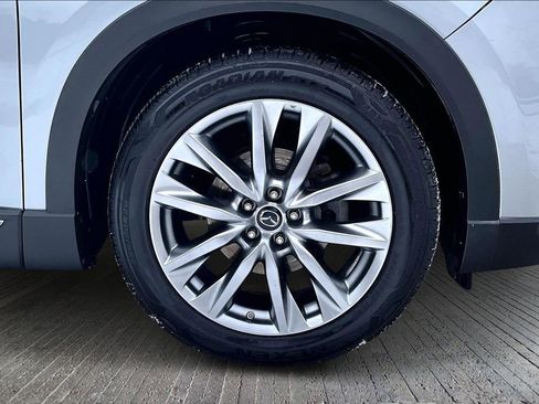 Used 2019 MAZDA CX-9 Signature image 9