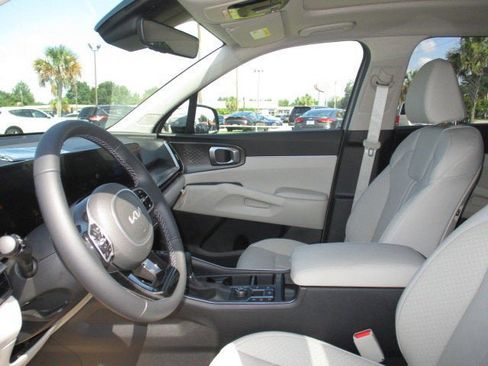 New 2025 Kia Sorento S w/ Panoramic Sunroof Package image 14