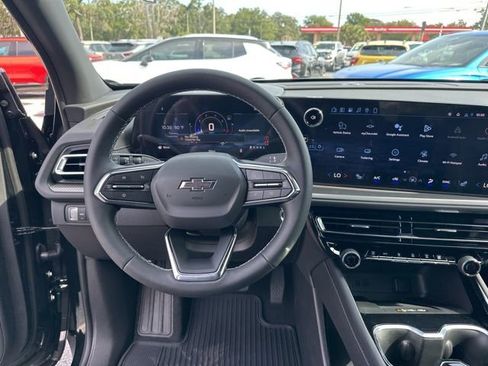 New 2026 Chevrolet Traverse LT w/ Midnight/Sport Edition image 2