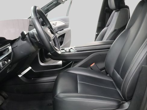Used 2024 Cadillac Lyriq Tech w/ LPO, Floor Liner Package AWD/4WD image 18