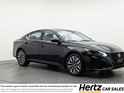 Used 2025 Nissan Altima 2.5 SV