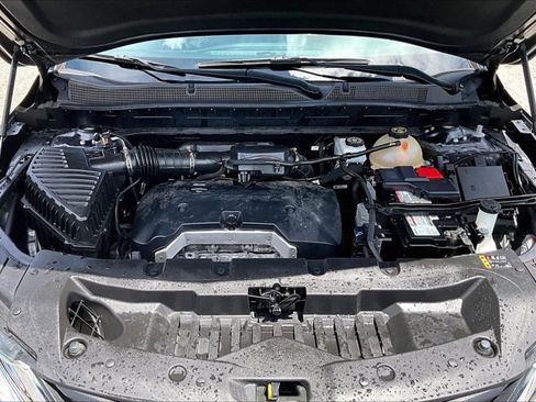 Used 2021 Chevrolet Blazer LT FWD image 11