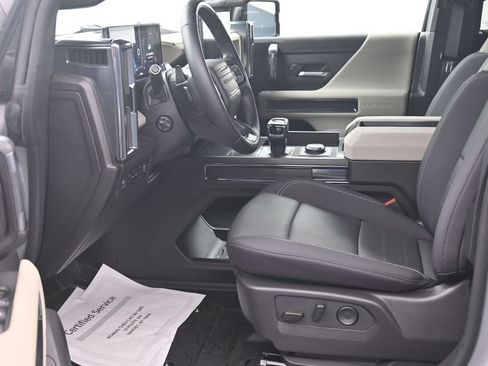 Certified 2026 GMC Hummer EV SUV AWD/4WD image 10