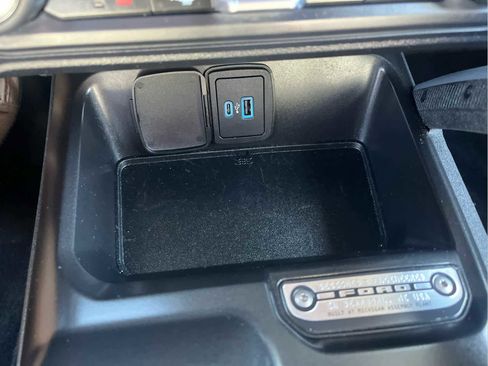 Used 2023 Ford Bronco Big Bend w/ Sasquatch Package image 43