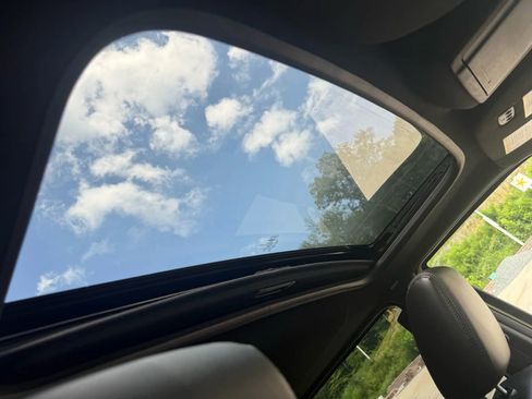 Used 2016 Lincoln Navigator L Select image 20