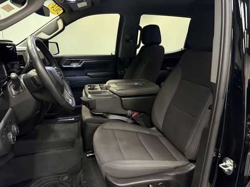 Used 2024 Chevrolet Silverado 1500 RST w/ Z71 Off-Road Package image 23