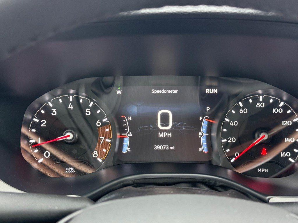 Used 2025 Jeep Compass Limited AWD/4WD image 16