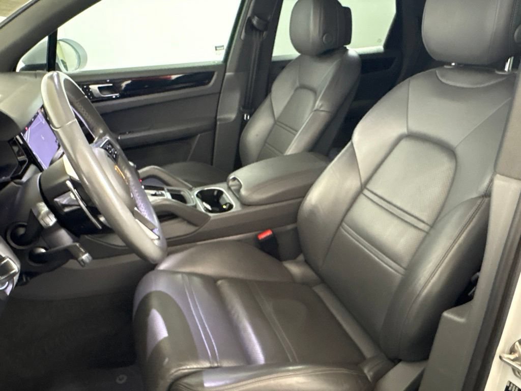 Used 2019 Porsche Cayenne AWD/4WD image 23