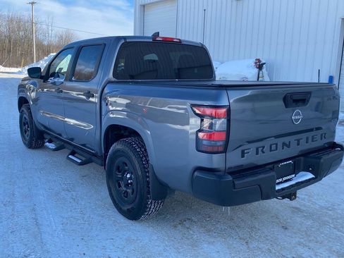 Used 2024 Nissan Frontier S w/ Technology Package image 5