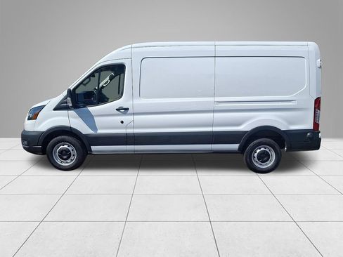 Used 2024 Ford Transit 250 148 Medium Roof w/ Load Area Protection Package RWD image 7