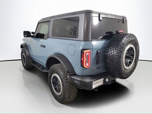 Used 2022 Ford Bronco 2-Door AWD/4WD image 4