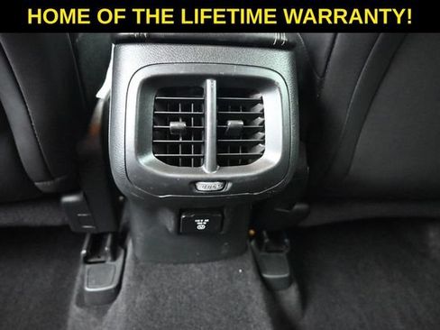Used 2018 Jeep Cherokee Limited AWD/4WD image 42
