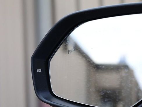 New 2026 Volkswagen Atlas Cross Sport SE image 21