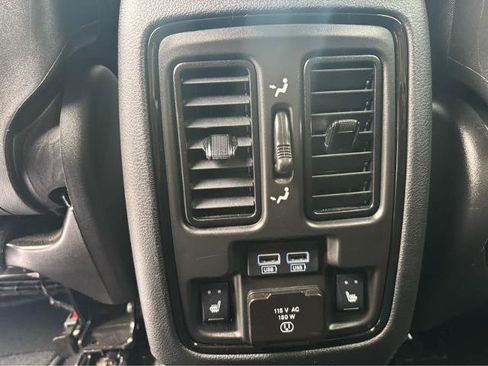 Used 2023 Dodge Durango GT AWD/4WD image 27