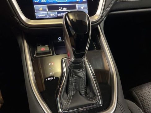 Certified 2025 Subaru Outback Premium image 32