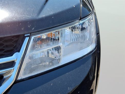 Used 2019 Dodge Journey SE FWD image 15
