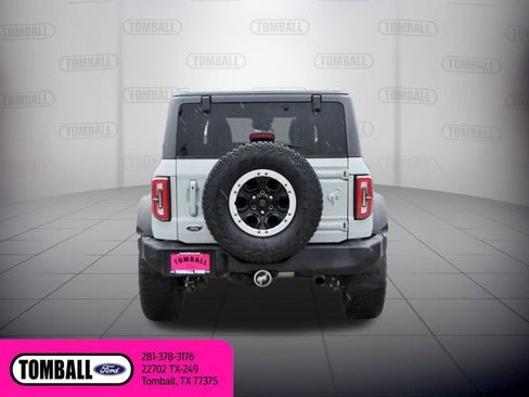 Certified 2022 Ford Bronco Outer Banks w/ Sasquatch Package AWD/4WD image 6