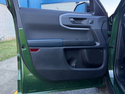 Used 2023 Ford Bronco Sport Outer Banks w/ Tech Package image 15