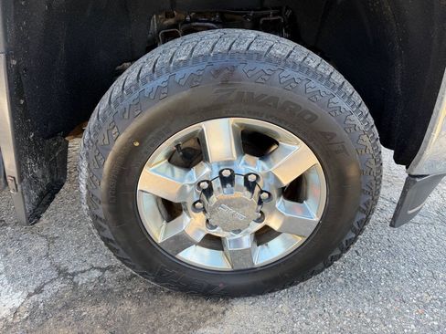 Used 2018 GMC Sierra 2500 SLT w/ Snow Plow Prep Package AWD/4WD image 65