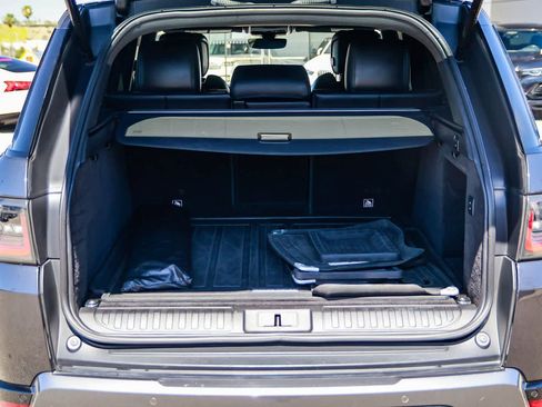 Used 2019 Land Rover Range Rover Sport HSE image 29