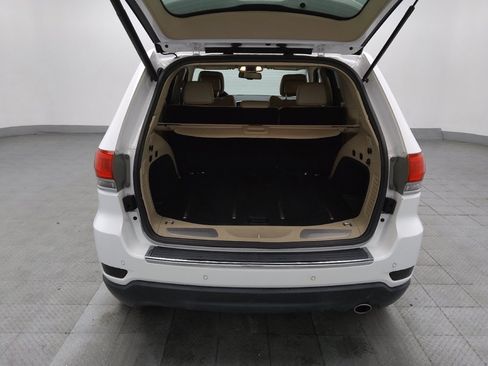 Used 2016 Jeep Grand Cherokee Limited RWD image 29