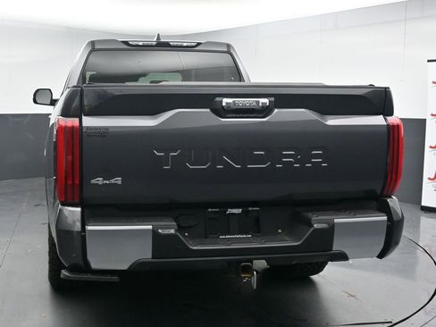 Used 2024 Toyota Tundra Limited AWD/4WD image 7