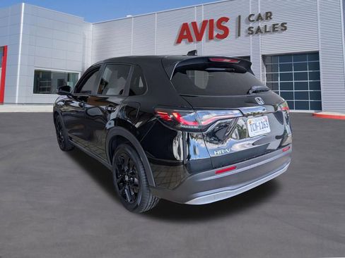 Used 2025 Honda HR-V Sport image 10