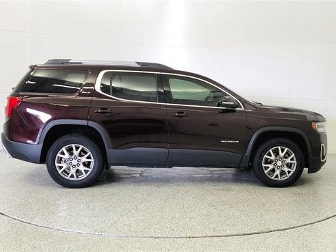 Used 2021 GMC Acadia SLT w/ Technology Package FWD image 8