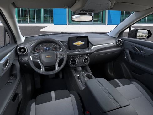 New 2026 Chevrolet Blazer LT w/ Convenience Package FWD image 16