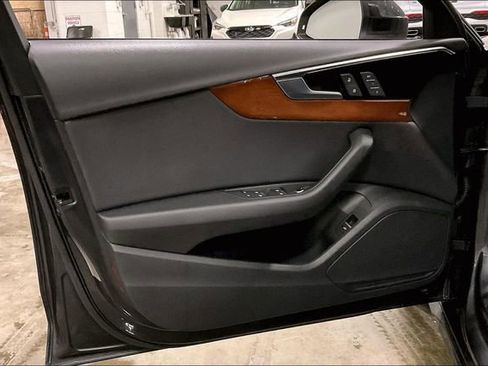 Used 2023 Audi A4 2.0T Premium w/ Convenience Package image 23