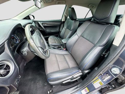 Used 2017 Toyota Corolla SE image 25