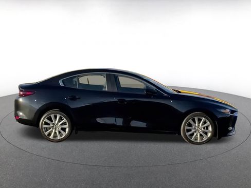 Used 2025 MAZDA MAZDA3 s image 2