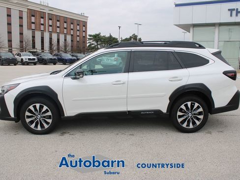 Certified 2024 Subaru Outback Limited AWD/4WD image 8