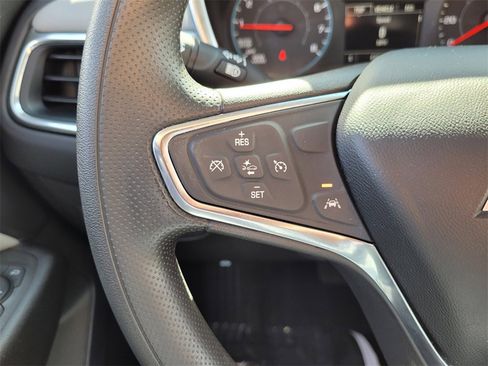 Certified 2021 Chevrolet Equinox LS w/ LS Convenience Package image 30