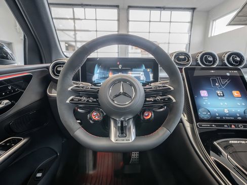 New 2026 Mercedes-Benz GLC 43 AMG 4MATIC image 9
