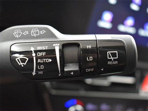 Certified 2024 Kia Niro Wind w/ Wind Preserve Package image 28